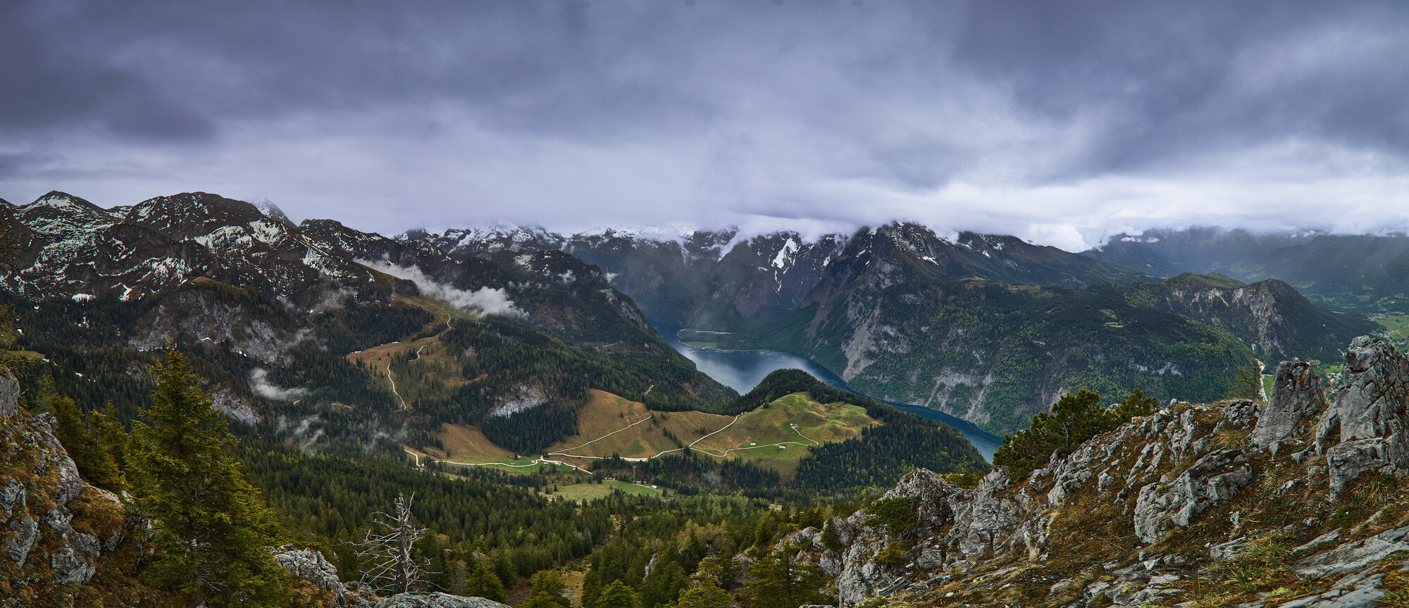 Blick vom Jenner-Gipfel auf den Königssee und den Nationalpark Berchtesgaden